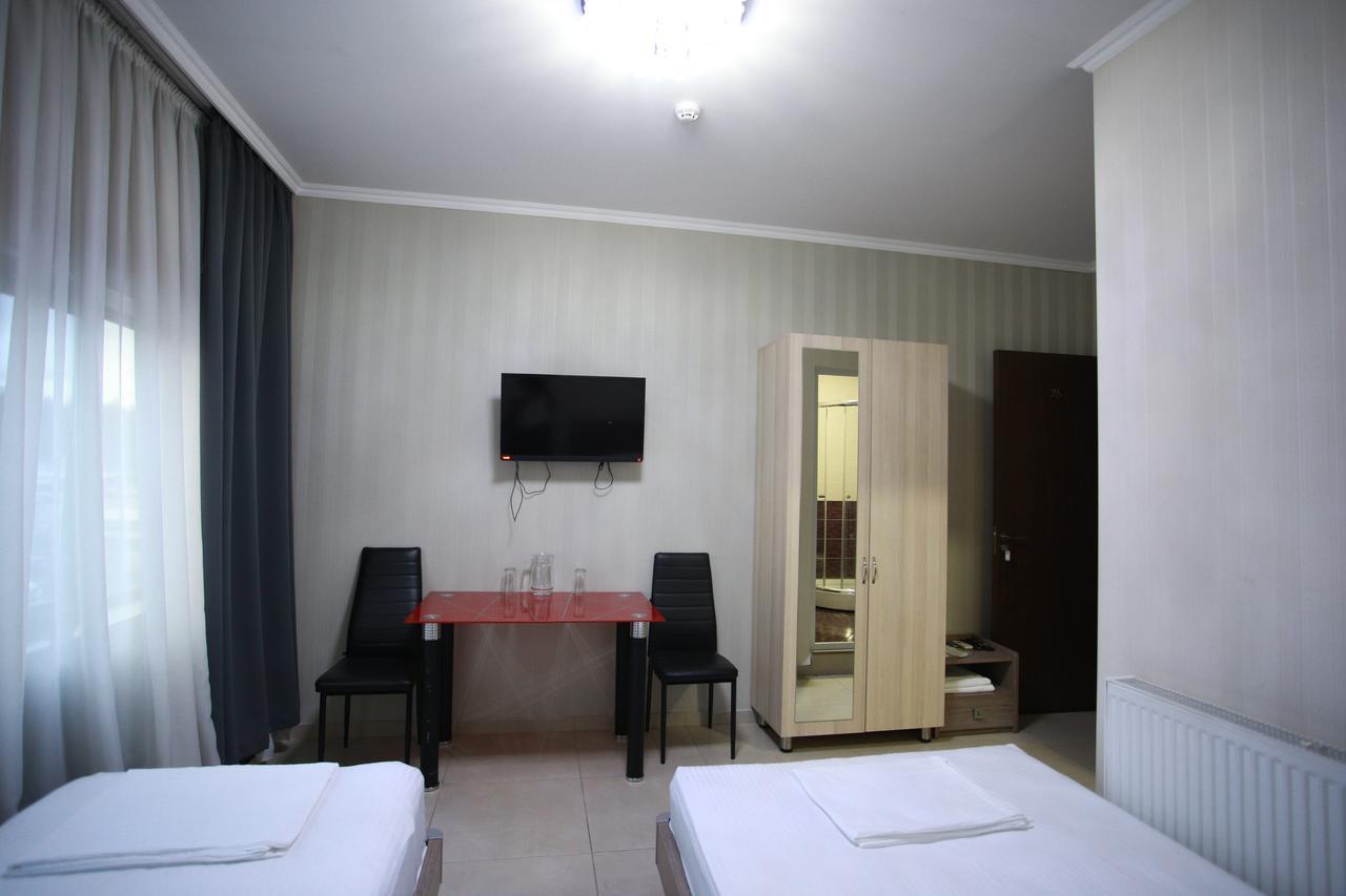 Hotel Okriba Тбилиси Экстерьер фото