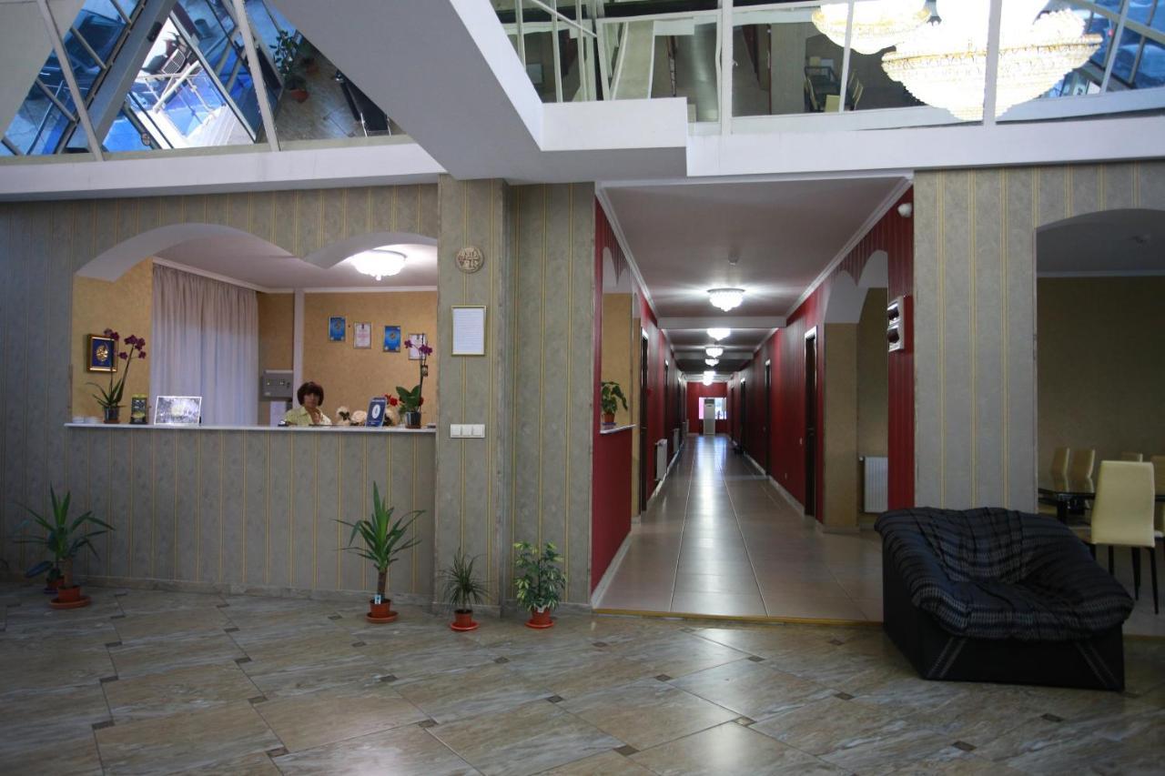 Hotel Okriba Тбилиси Экстерьер фото