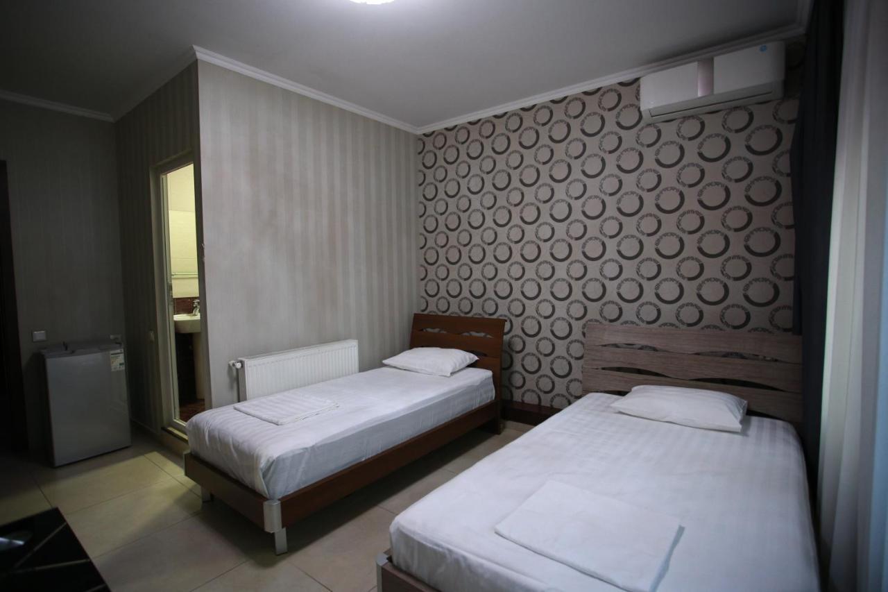 Hotel Okriba Тбилиси Экстерьер фото
