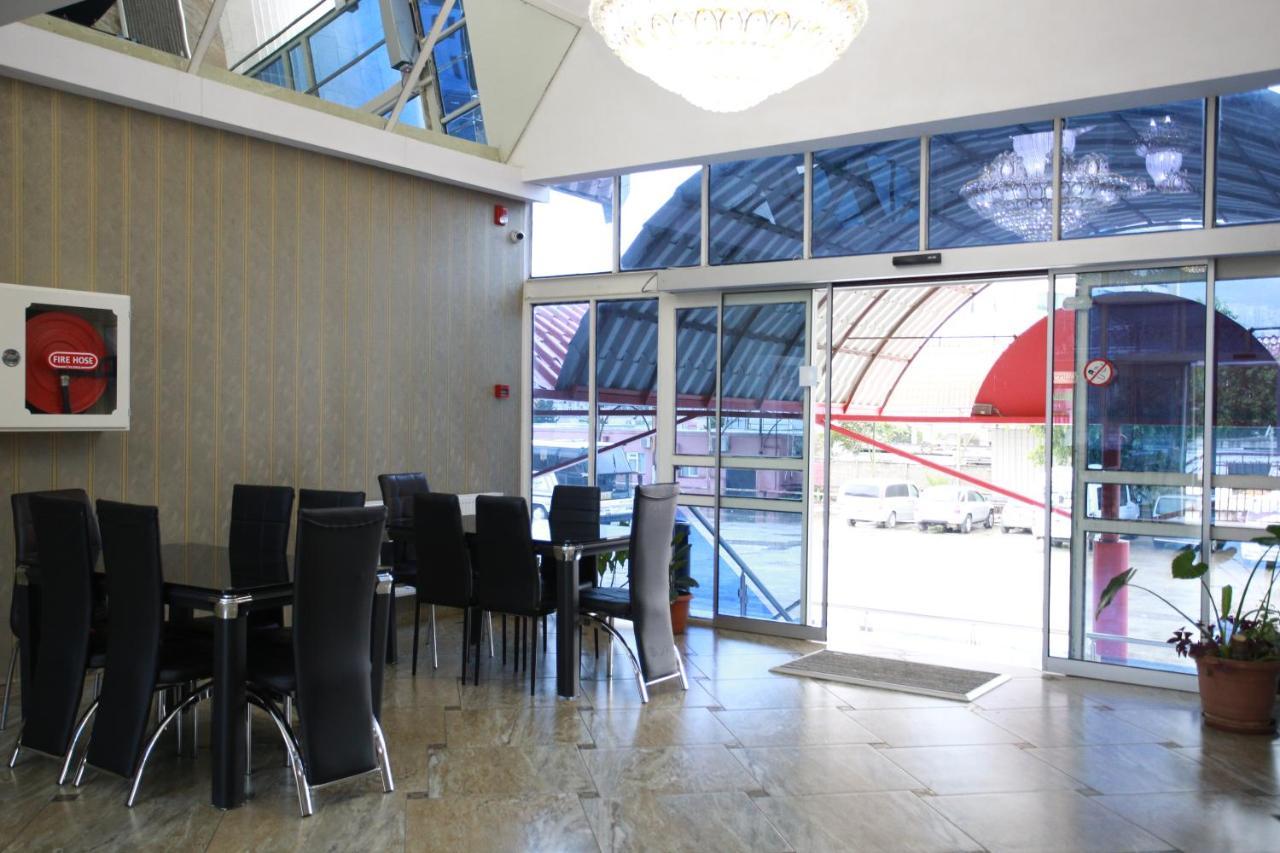 Hotel Okriba Тбилиси Экстерьер фото