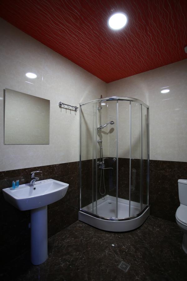 Hotel Okriba Тбилиси Экстерьер фото